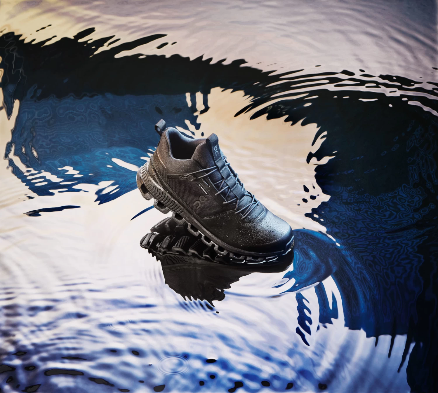 On Running On Cloud Hi Waterproof Women's Shoe - All Black 9 On Running On Cloud Hi Waterproof Women's Shoe - All Black - Afbeelding 9